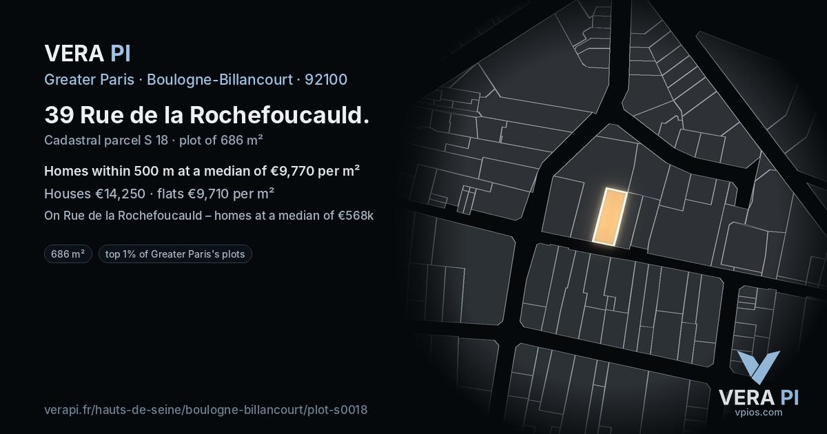 39 Rue de la Rochefoucauld, Boulogne-Billancourt at night – the plot lit, the parcels around coloured by the prices near them