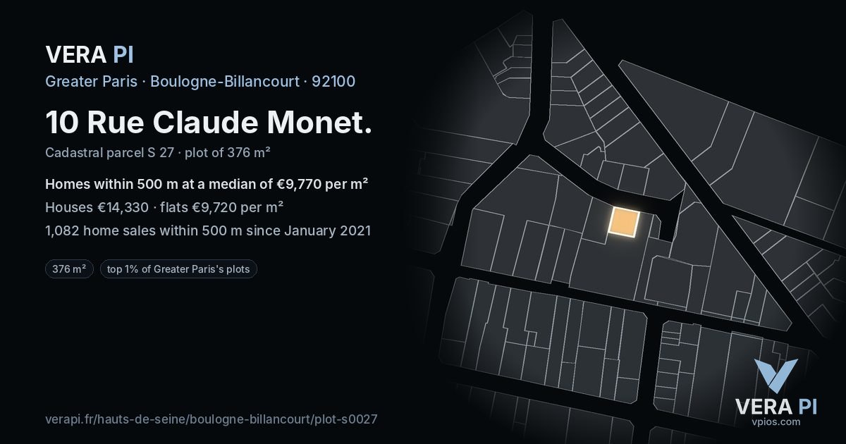 10 Rue Claude Monet, Boulogne-Billancourt at night – the plot lit, the parcels around coloured by the prices near them