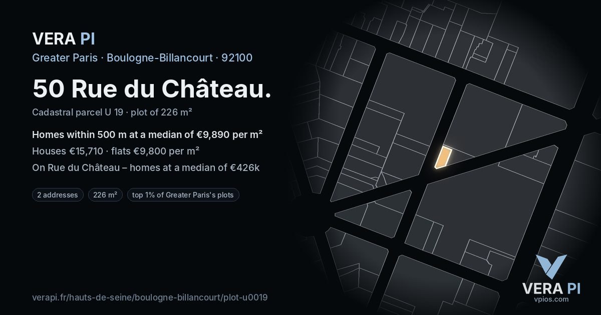 50 Rue du Château, Boulogne-Billancourt at night – the plot lit, the parcels around coloured by the prices near them