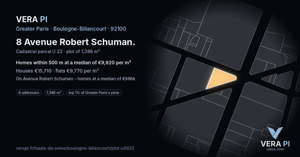 8 Avenue Robert Schuman, Boulogne-Billancourt at night – the plot lit, the parcels around coloured by the prices near them