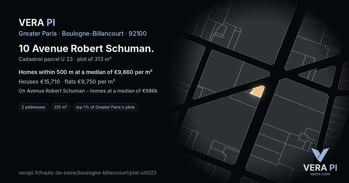 10 Avenue Robert Schuman, Boulogne-Billancourt at night – the plot lit, the parcels around coloured by the prices near them