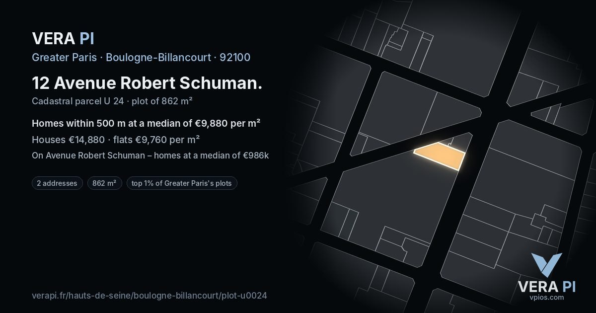 12 Avenue Robert Schuman, Boulogne-Billancourt at night – the plot lit, the parcels around coloured by the prices near them