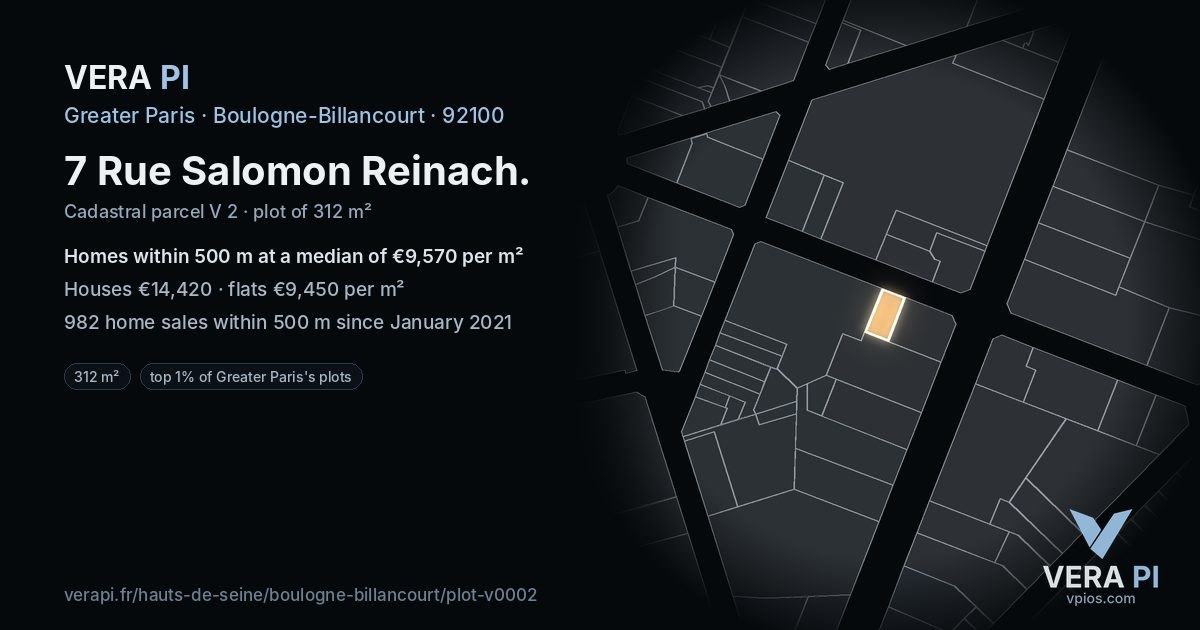 7 Rue Salomon Reinach, Boulogne-Billancourt at night – the plot lit, the parcels around coloured by the prices near them