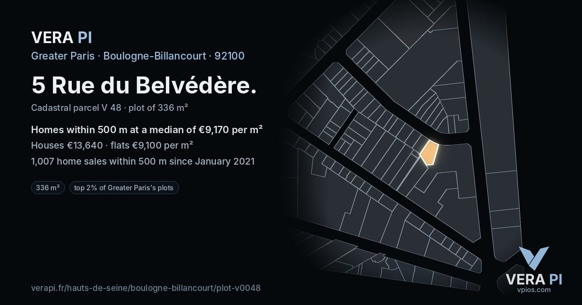 5 Rue du Belvédère, Boulogne-Billancourt at night – the plot lit, the parcels around coloured by the prices near them