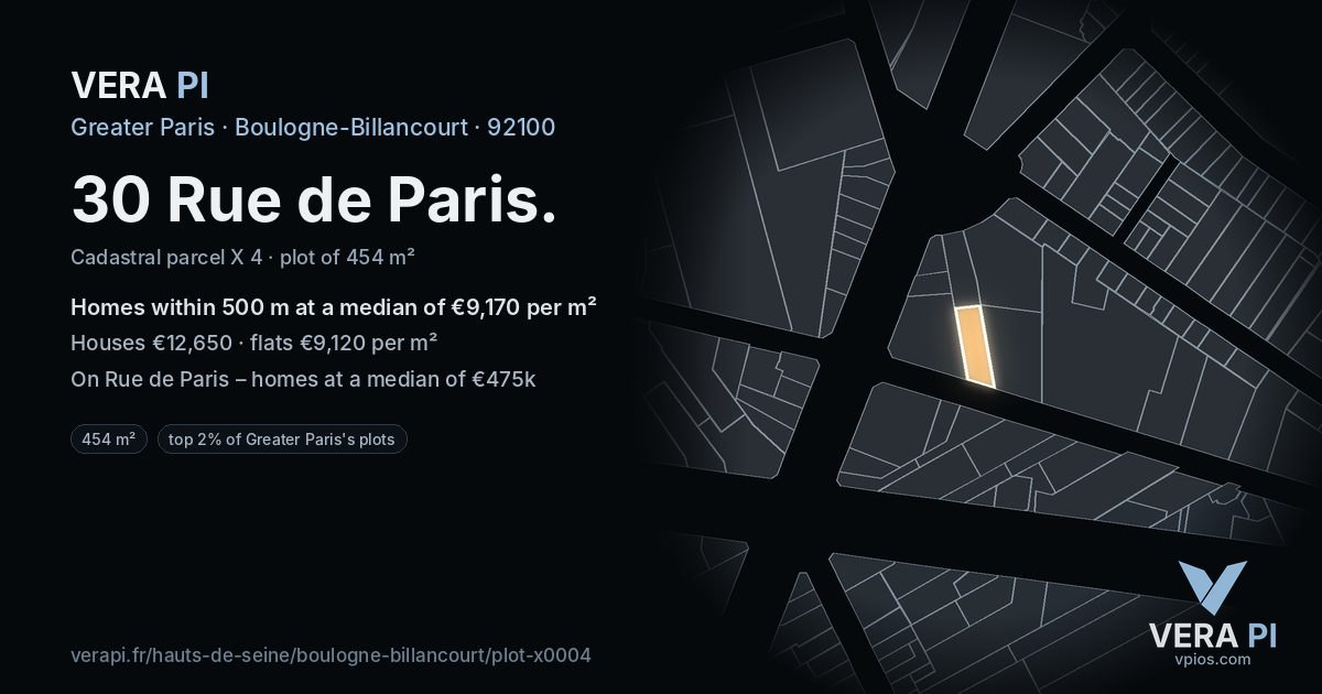 30 Rue de Paris, Boulogne-Billancourt at night – the plot lit, the parcels around coloured by the prices near them