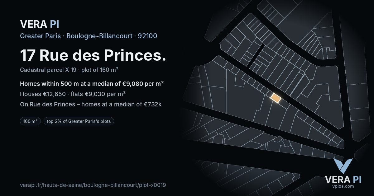 17 Rue des Princes, Boulogne-Billancourt at night – the plot lit, the parcels around coloured by the prices near them