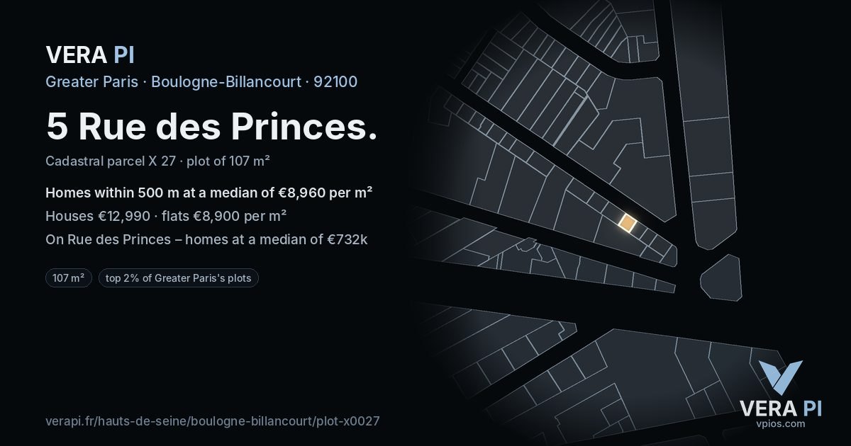 5 Rue des Princes, Boulogne-Billancourt at night – the plot lit, the parcels around coloured by the prices near them