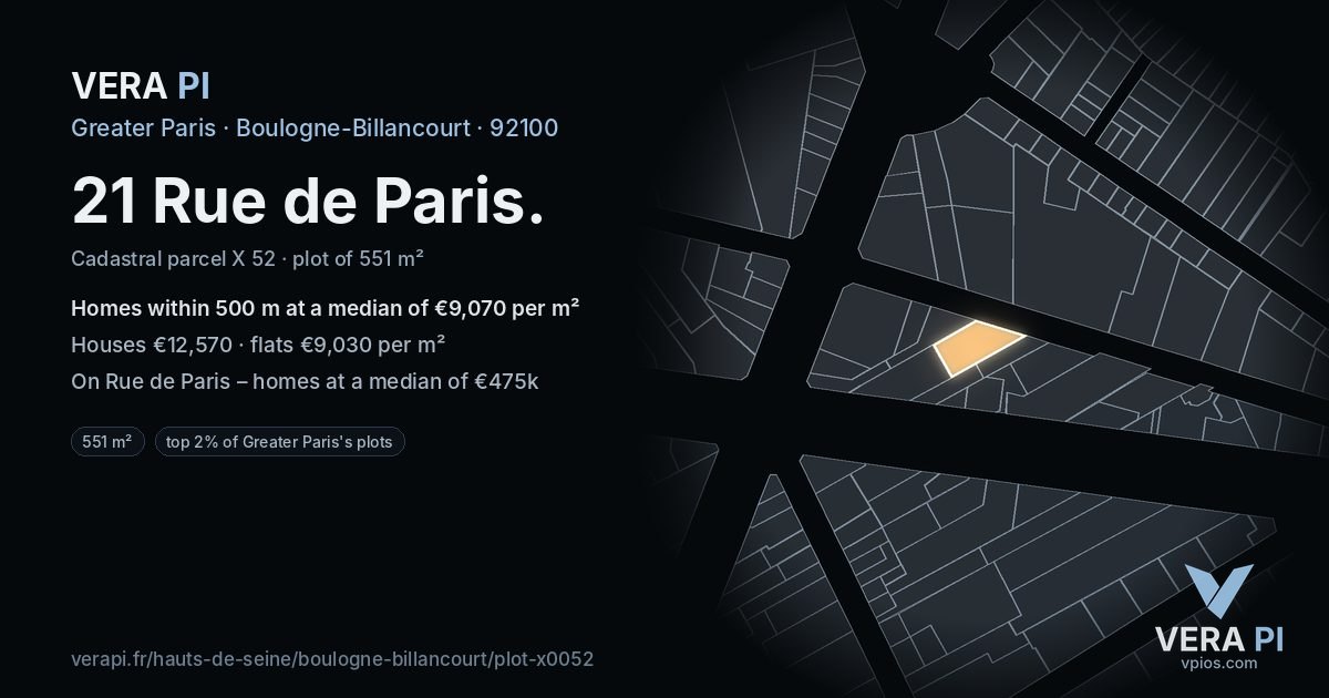 21 Rue de Paris, Boulogne-Billancourt at night – the plot lit, the parcels around coloured by the prices near them