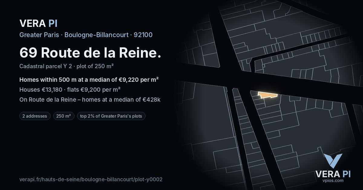 69 Route de la Reine, Boulogne-Billancourt at night – the plot lit, the parcels around coloured by the prices near them