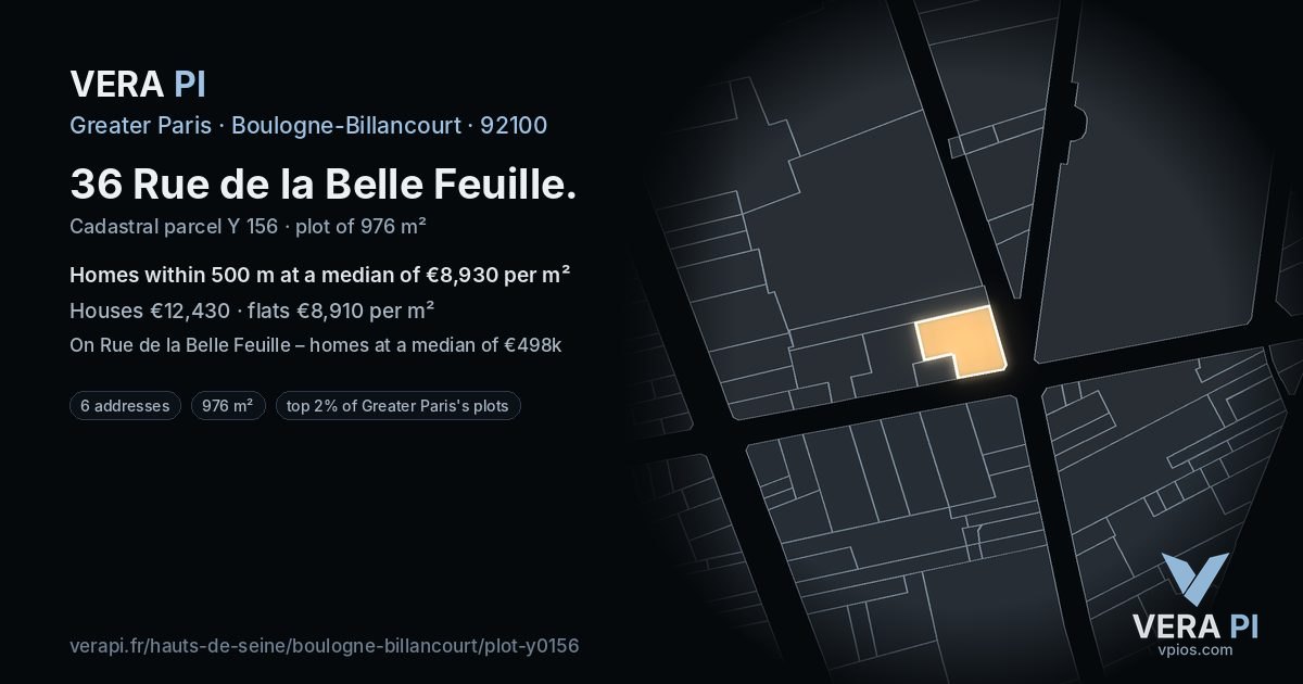 36 Rue de la Belle Feuille, Boulogne-Billancourt at night – the plot lit, the parcels around coloured by the prices near them