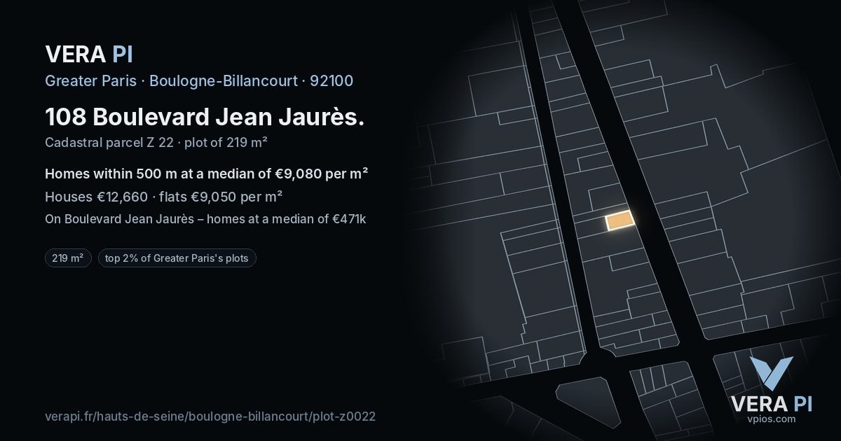 108 Boulevard Jean Jaurès, Boulogne-Billancourt at night – the plot lit, the parcels around coloured by the prices near them