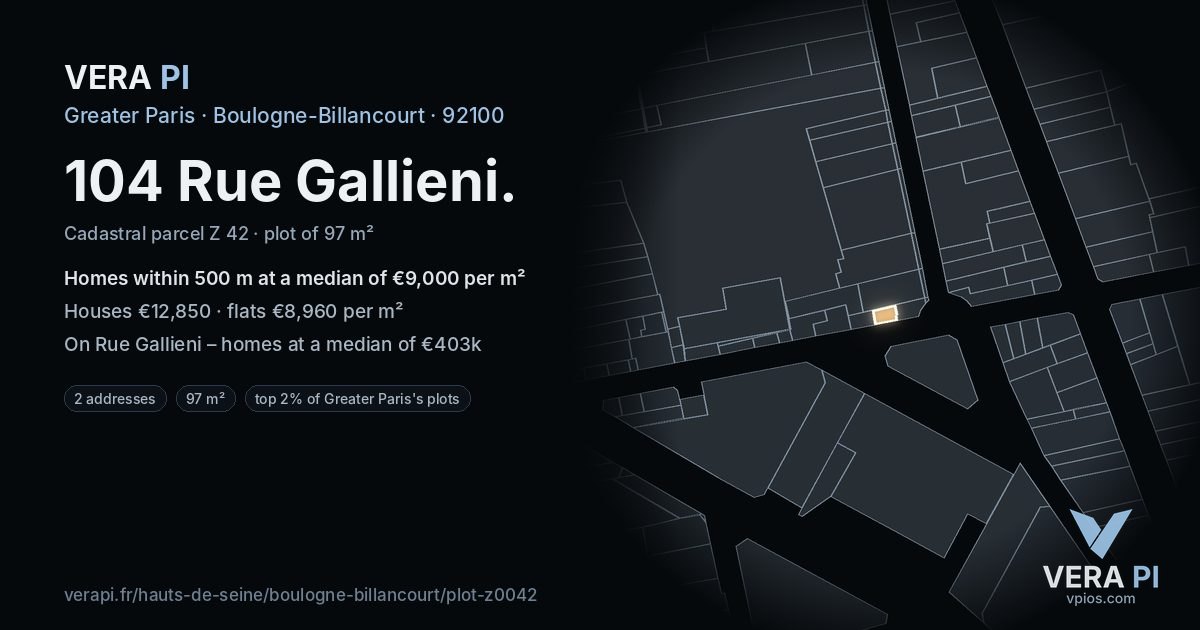 104 Rue Gallieni, Boulogne-Billancourt at night – the plot lit, the parcels around coloured by the prices near them
