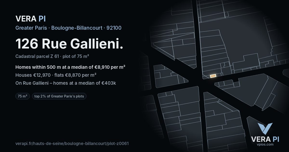 126 Rue Gallieni, Boulogne-Billancourt at night – the plot lit, the parcels around coloured by the prices near them
