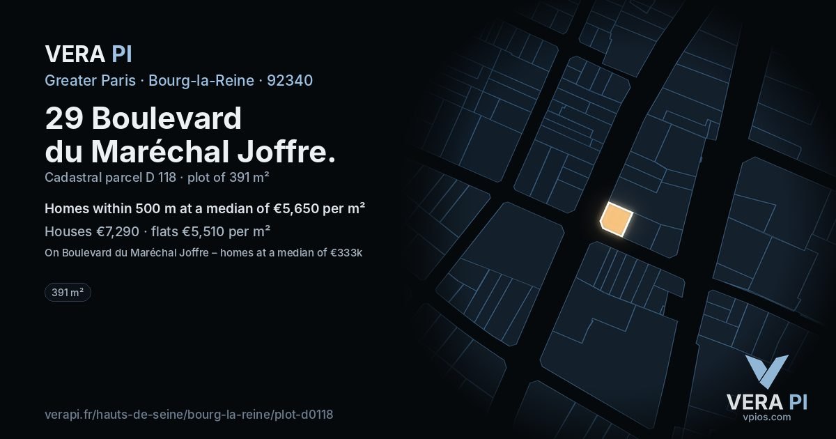 29 Boulevard du Maréchal Joffre, Bourg-la-Reine at night – the plot lit, the parcels around coloured by the prices near them