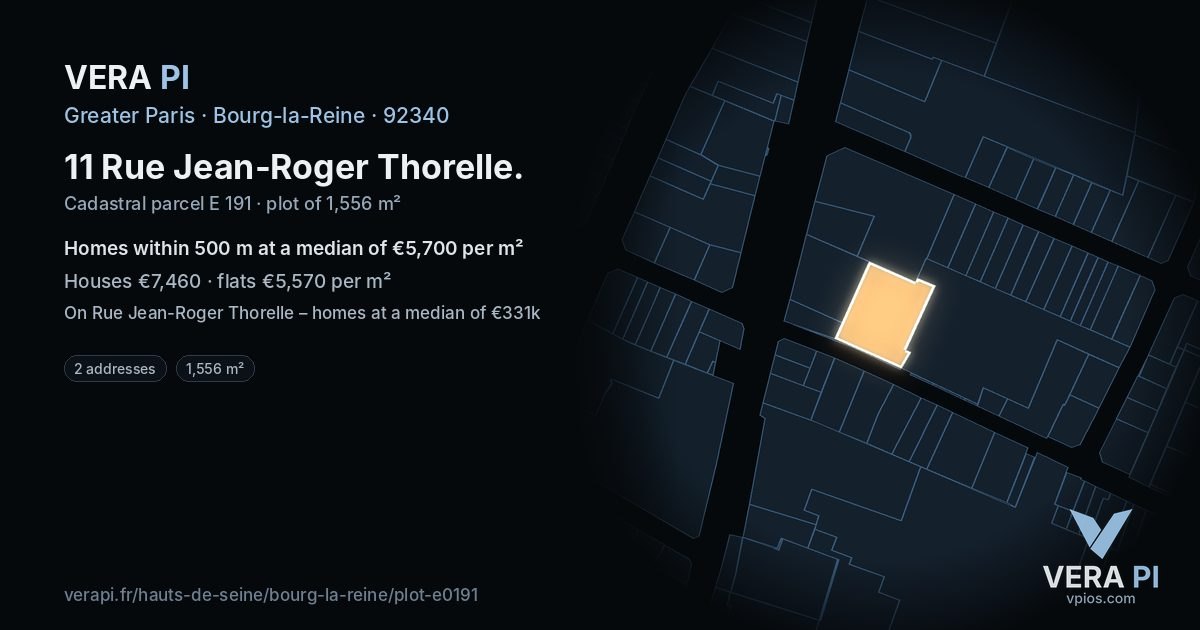 11 Rue Jean-Roger Thorelle, Bourg-la-Reine at night – the plot lit, the parcels around coloured by the prices near them