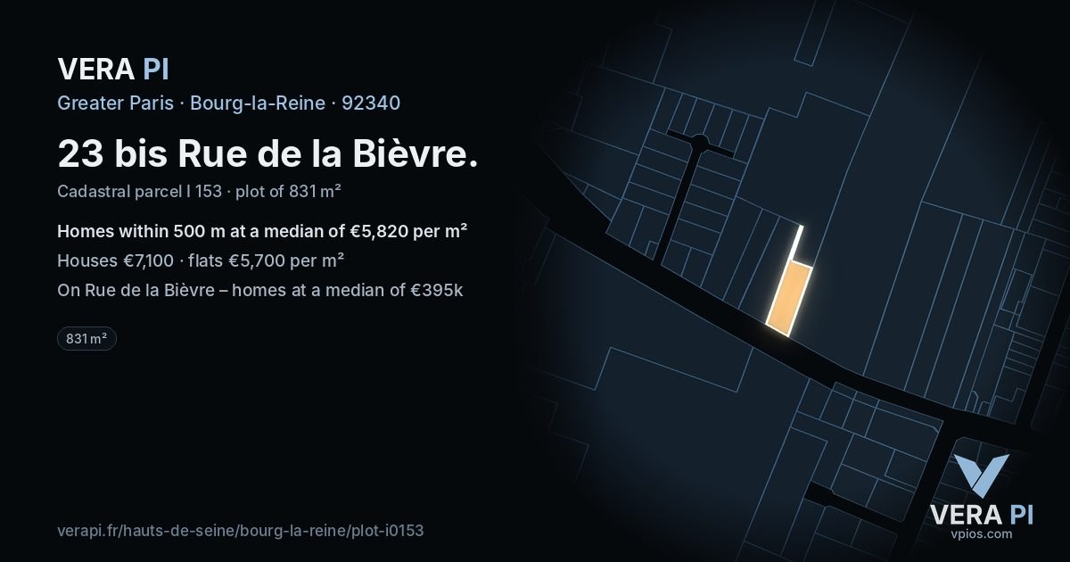 23 bis Rue de la Bièvre, Bourg-la-Reine at night – the plot lit, the parcels around coloured by the prices near them