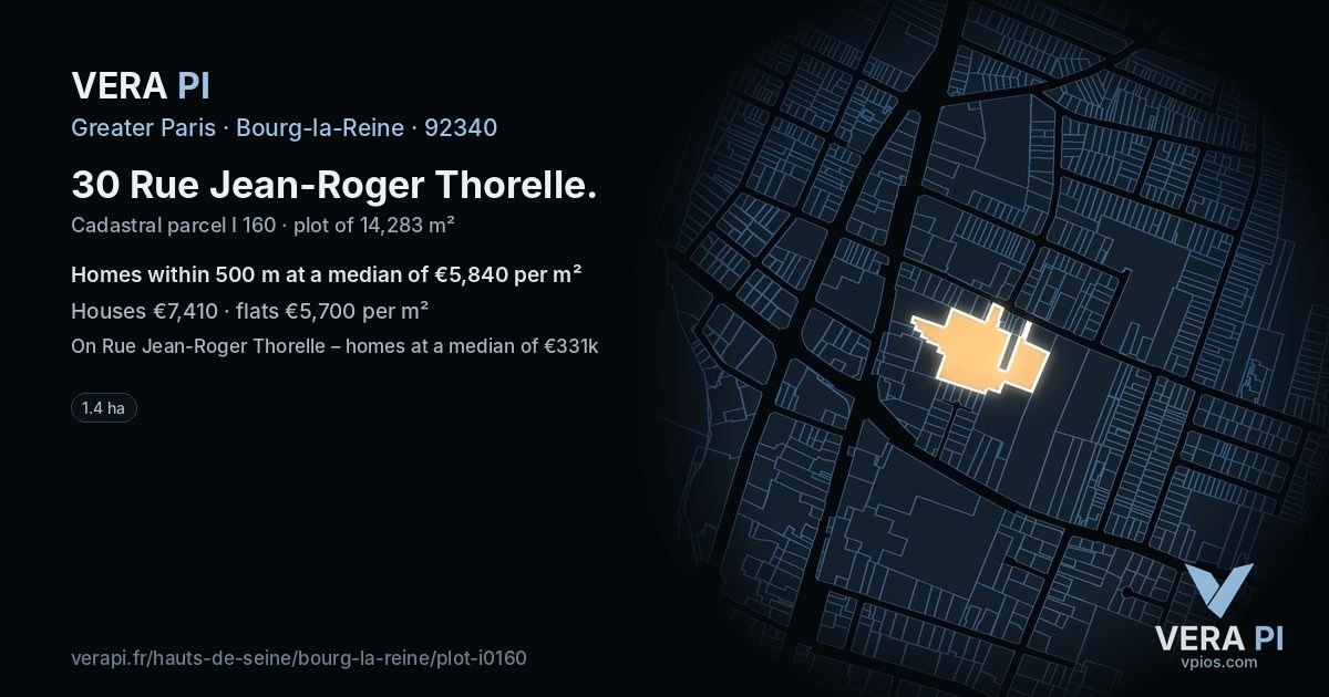 30 Rue Jean-Roger Thorelle, Bourg-la-Reine at night – the plot lit, the parcels around coloured by the prices near them