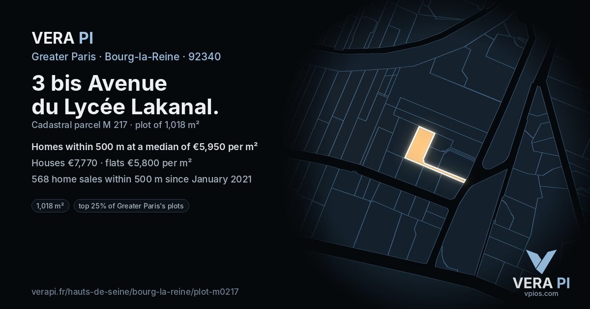 3 bis Avenue du Lycée Lakanal, Bourg-la-Reine at night – the plot lit, the parcels around coloured by the prices near them