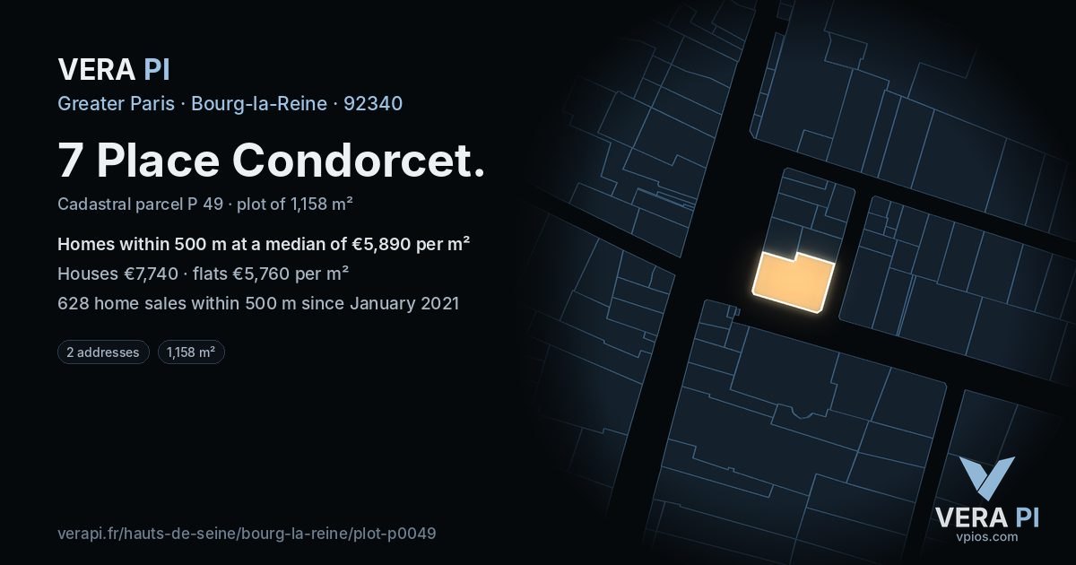 7 Place Condorcet, Bourg-la-Reine at night – the plot lit, the parcels around coloured by the prices near them