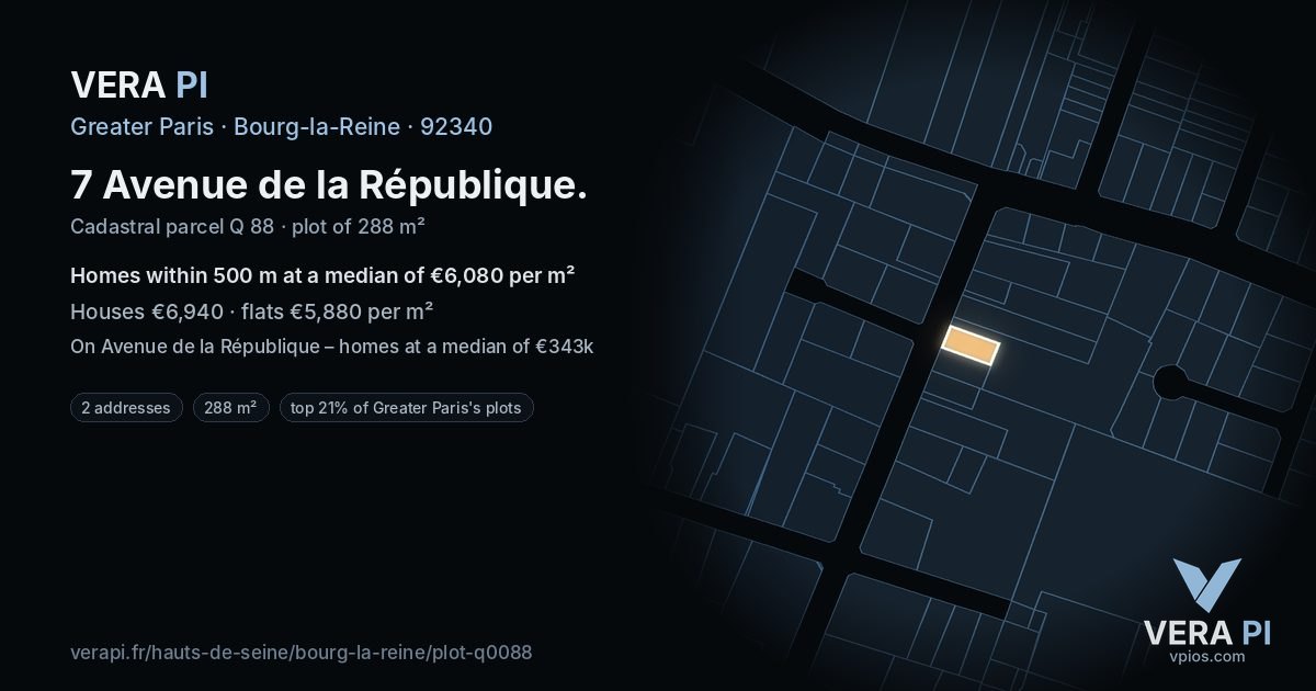 7 Avenue de la République, Bourg-la-Reine at night – the plot lit, the parcels around coloured by the prices near them