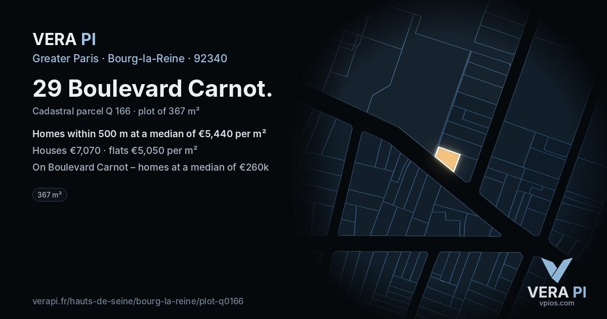 29 Boulevard Carnot, Bourg-la-Reine at night – the plot lit, the parcels around coloured by the prices near them