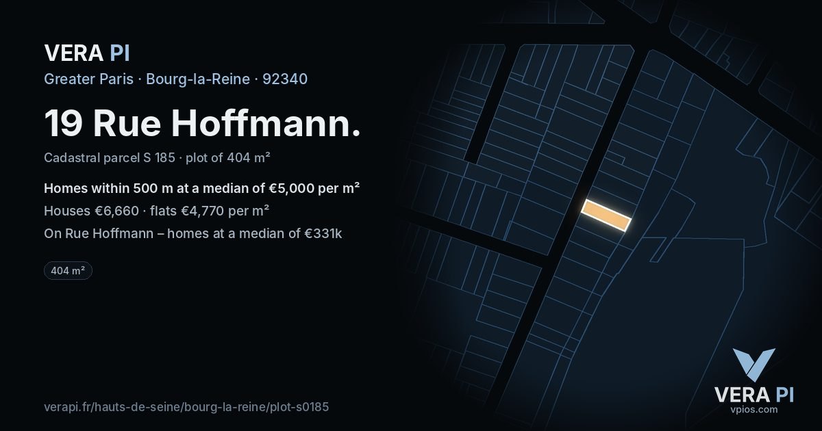 19 Rue Hoffmann, Bourg-la-Reine at night – the plot lit, the parcels around coloured by the prices near them