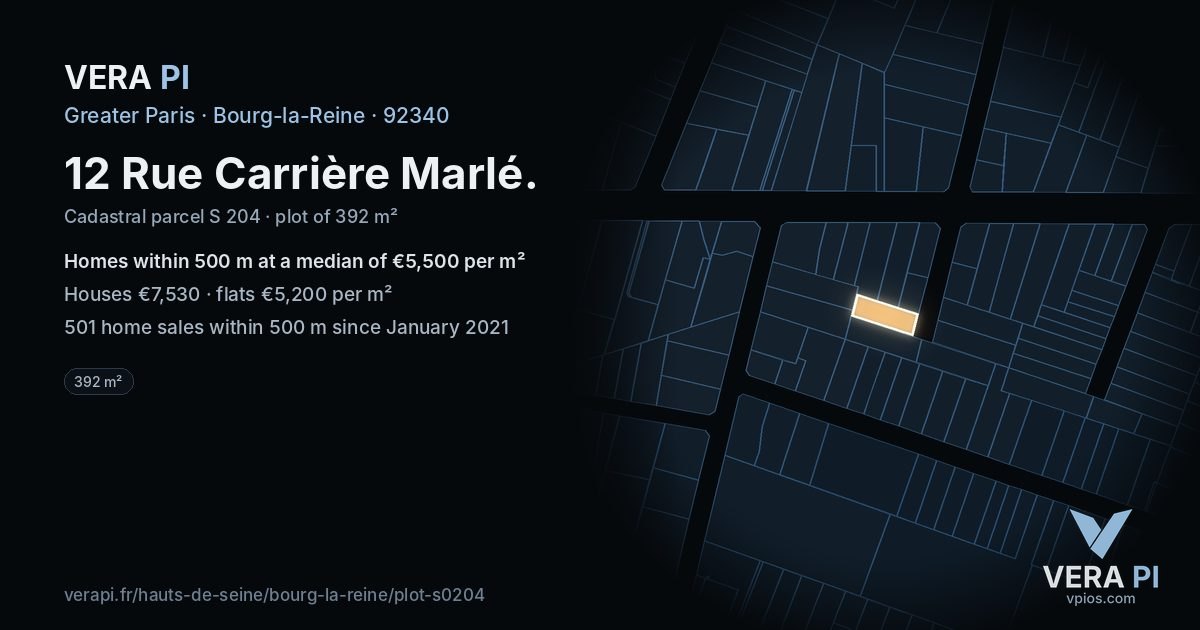 12 Rue Carrière Marlé, Bourg-la-Reine at night – the plot lit, the parcels around coloured by the prices near them