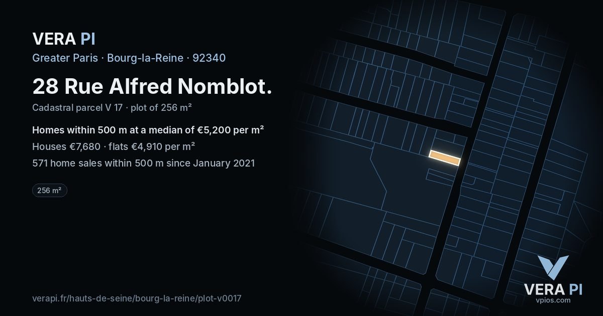 28 Rue Alfred Nomblot, Bourg-la-Reine at night – the plot lit, the parcels around coloured by the prices near them