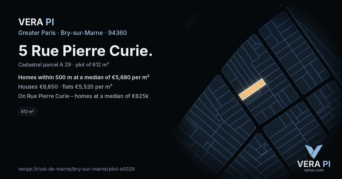5 Rue Pierre Curie, Bry-sur-Marne at night – the plot lit, the parcels around coloured by the prices near them