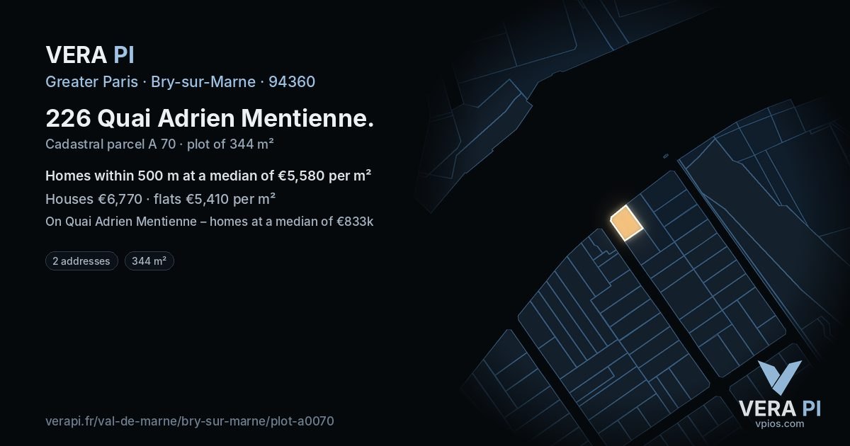 226 Quai Adrien Mentienne, Bry-sur-Marne at night – the plot lit, the parcels around coloured by the prices near them