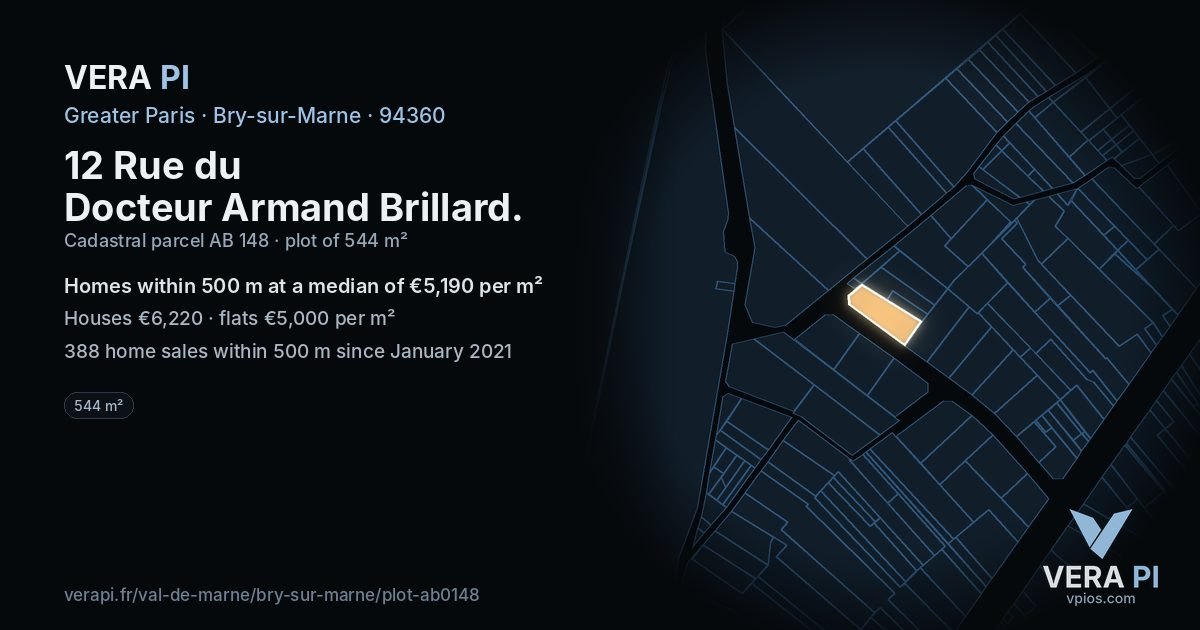 12 Rue du Docteur Armand Brillard, Bry-sur-Marne at night – the plot lit, the parcels around coloured by the prices near them