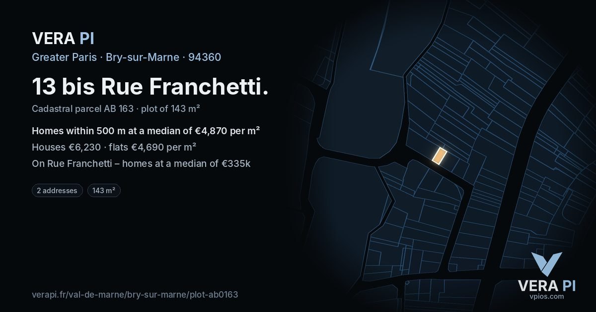 13 bis Rue Franchetti, Bry-sur-Marne at night – the plot lit, the parcels around coloured by the prices near them