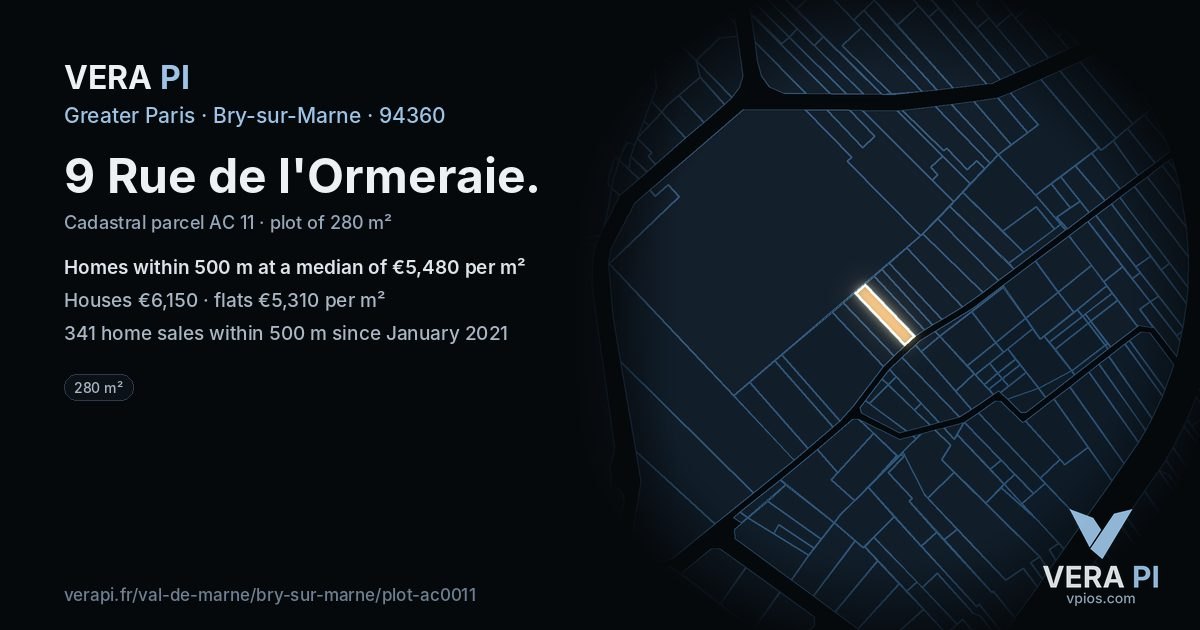 9 Rue de l'Ormeraie, Bry-sur-Marne at night – the plot lit, the parcels around coloured by the prices near them