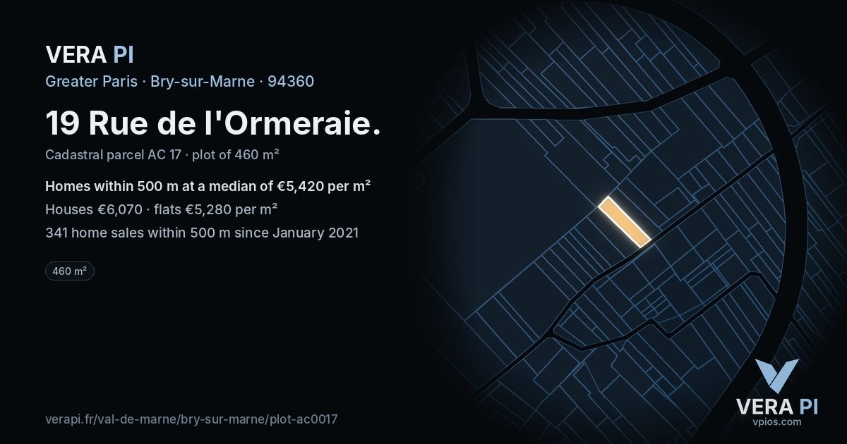 19 Rue de l'Ormeraie, Bry-sur-Marne at night – the plot lit, the parcels around coloured by the prices near them