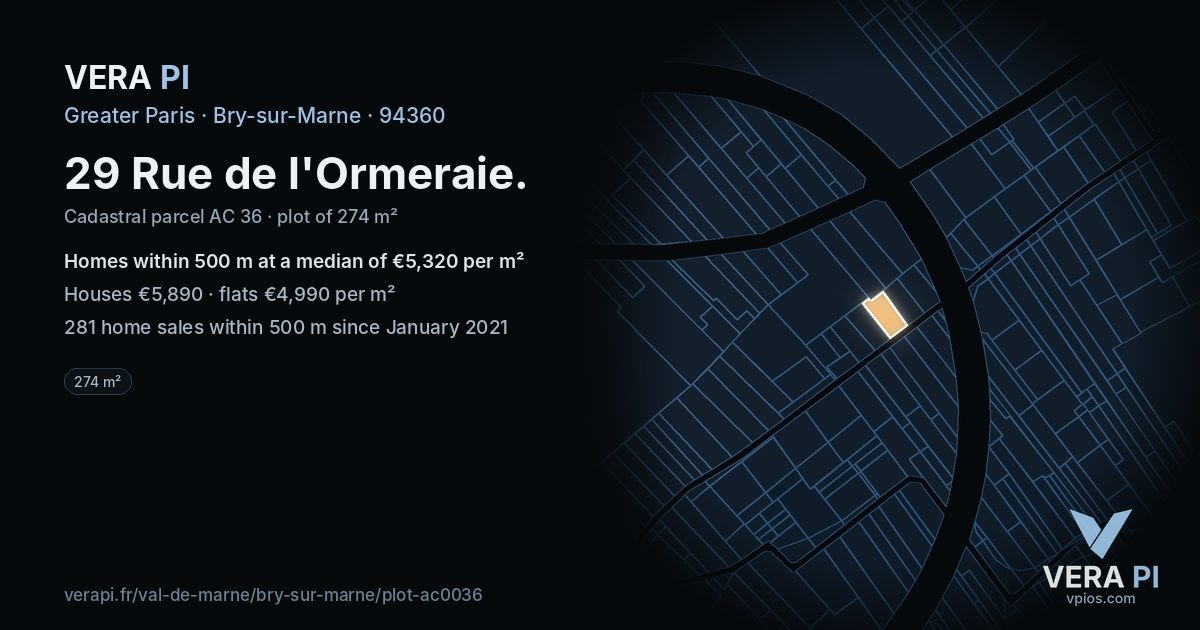 29 Rue de l'Ormeraie, Bry-sur-Marne at night – the plot lit, the parcels around coloured by the prices near them