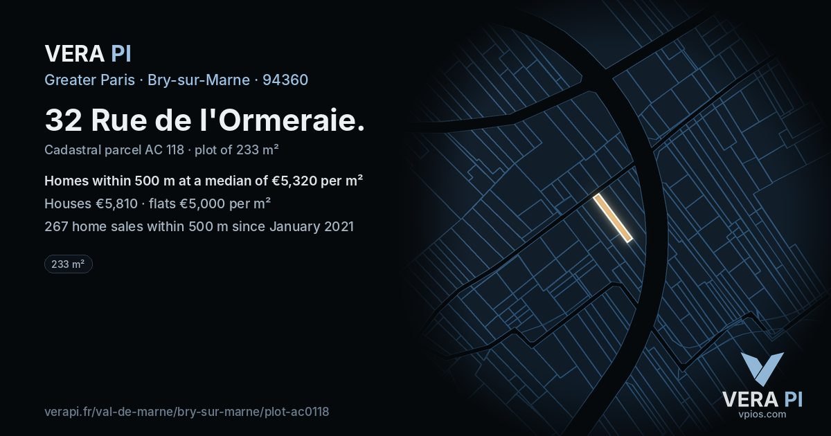 32 Rue de l'Ormeraie, Bry-sur-Marne at night – the plot lit, the parcels around coloured by the prices near them