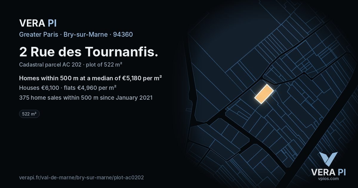 2 Rue des Tournanfis, Bry-sur-Marne at night – the plot lit, the parcels around coloured by the prices near them