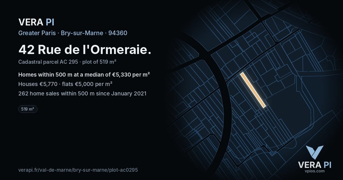 42 Rue de l'Ormeraie, Bry-sur-Marne at night – the plot lit, the parcels around coloured by the prices near them