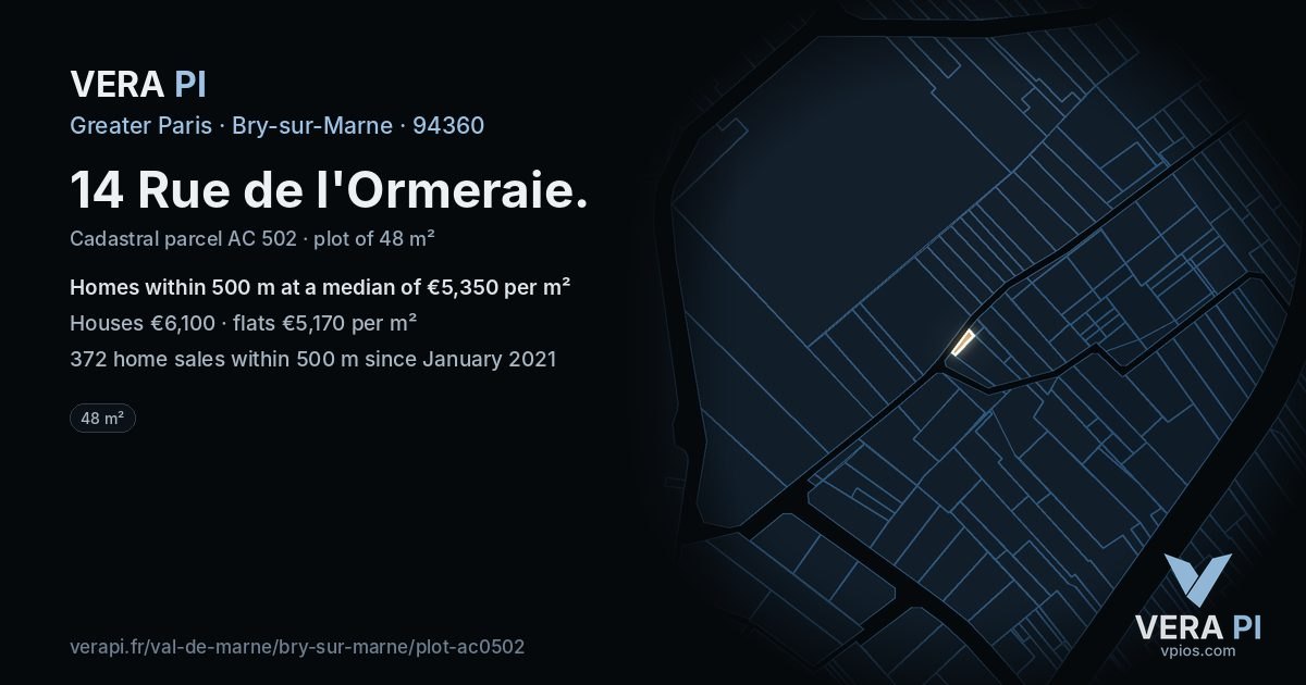 14 Rue de l'Ormeraie, Bry-sur-Marne at night – the plot lit, the parcels around coloured by the prices near them