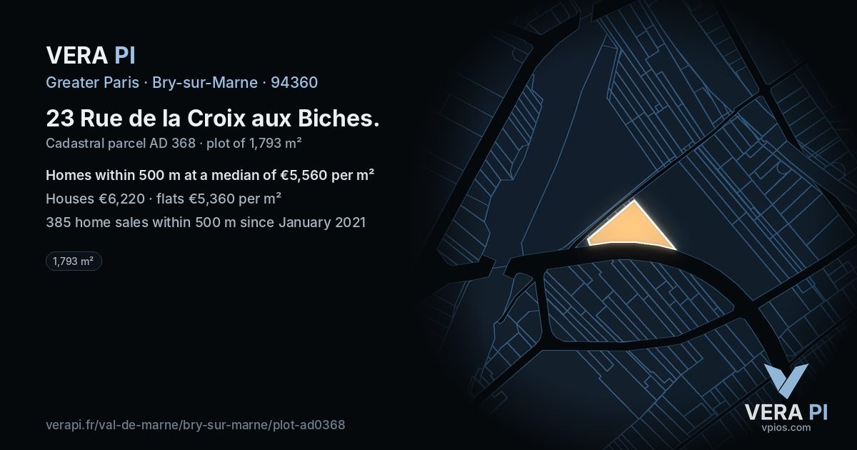 23 Rue de la Croix aux Biches, Bry-sur-Marne at night – the plot lit, the parcels around coloured by the prices near them