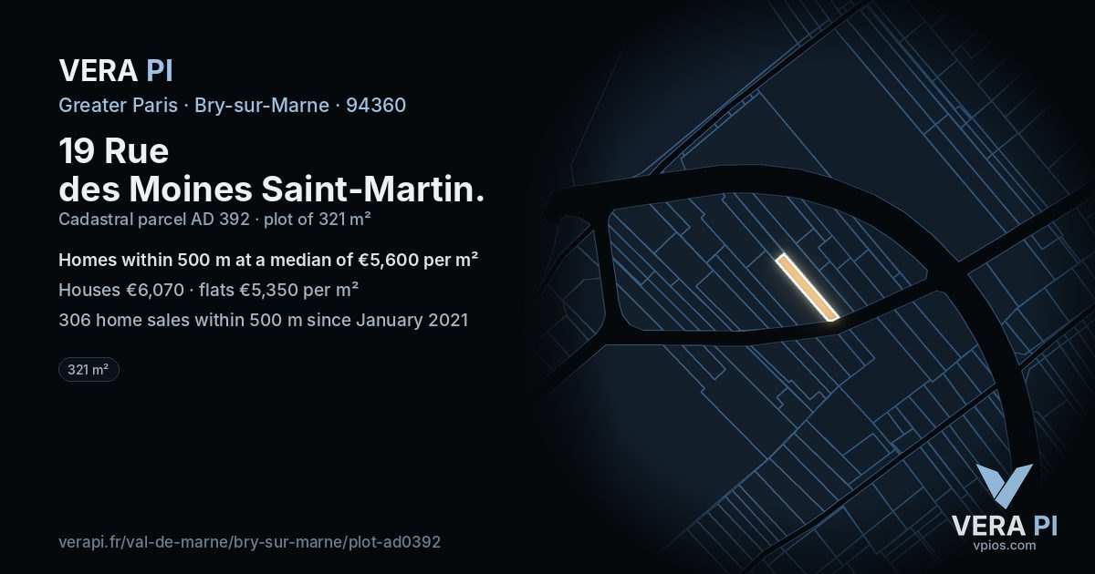 19 Rue des Moines Saint-Martin, Bry-sur-Marne at night – the plot lit, the parcels around coloured by the prices near them