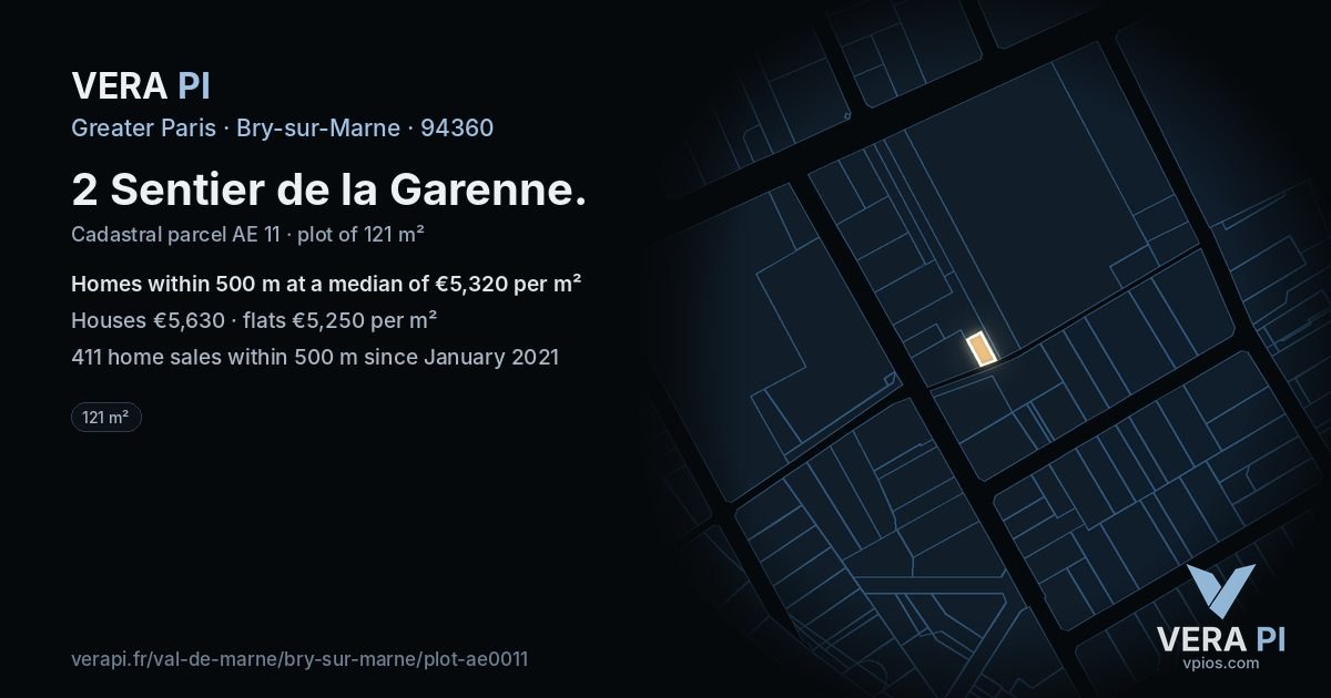 2 Sentier de la Garenne, Bry-sur-Marne at night – the plot lit, the parcels around coloured by the prices near them