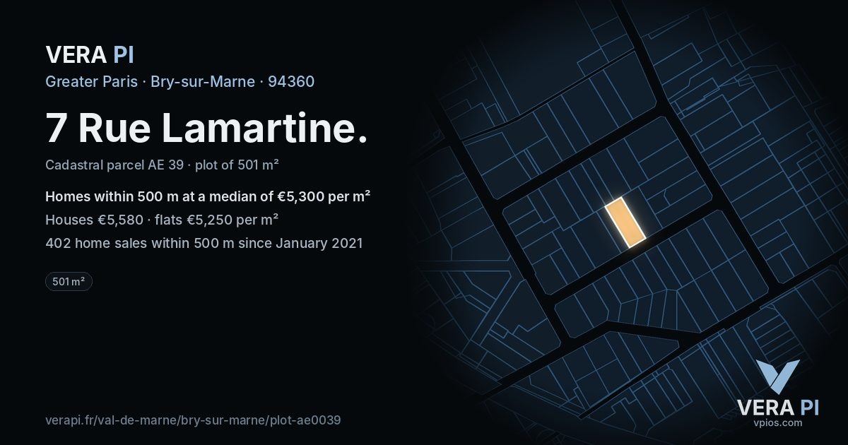 7 Rue Lamartine, Bry-sur-Marne at night – the plot lit, the parcels around coloured by the prices near them