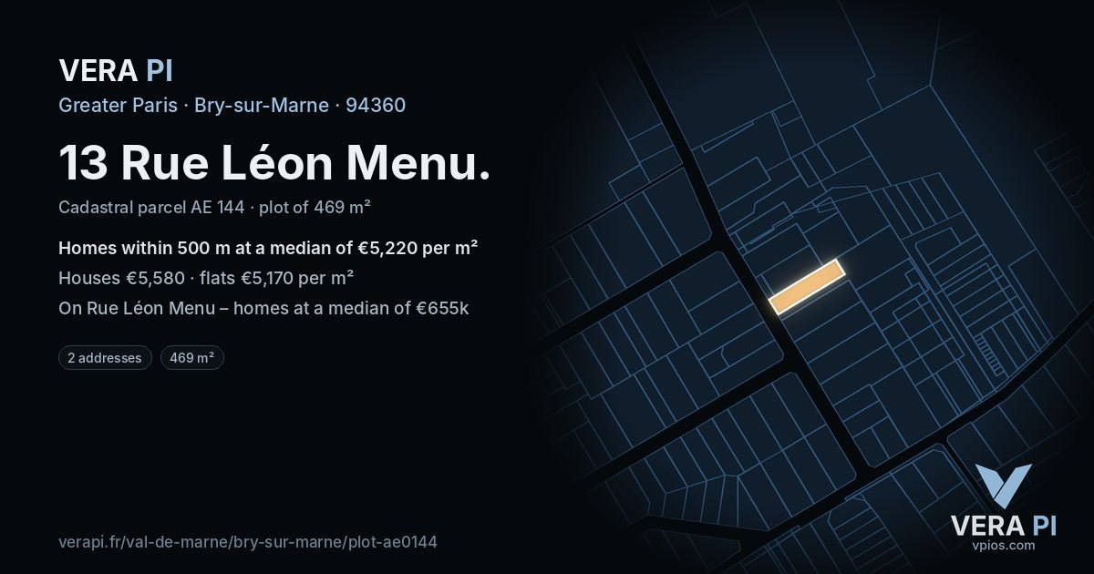 13 Rue Léon Menu, Bry-sur-Marne at night – the plot lit, the parcels around coloured by the prices near them