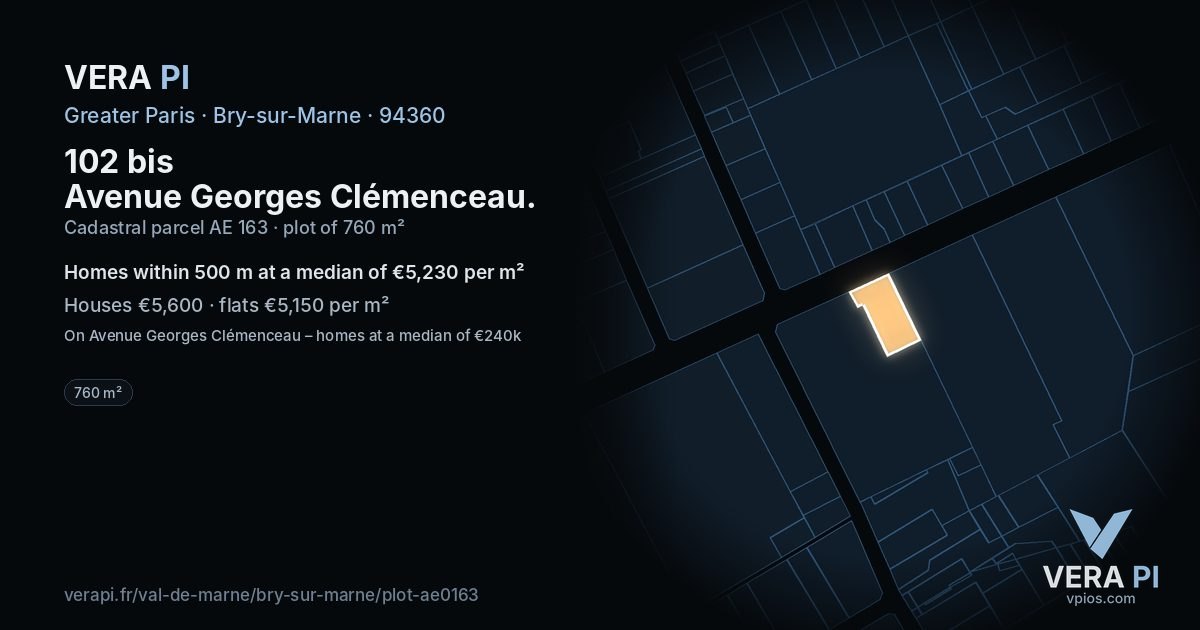 102 bis Avenue Georges Clémenceau, Bry-sur-Marne at night – the plot lit, the parcels around coloured by the prices near them