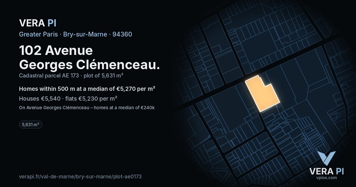102 Avenue Georges Clémenceau, Bry-sur-Marne at night – the plot lit, the parcels around coloured by the prices near them