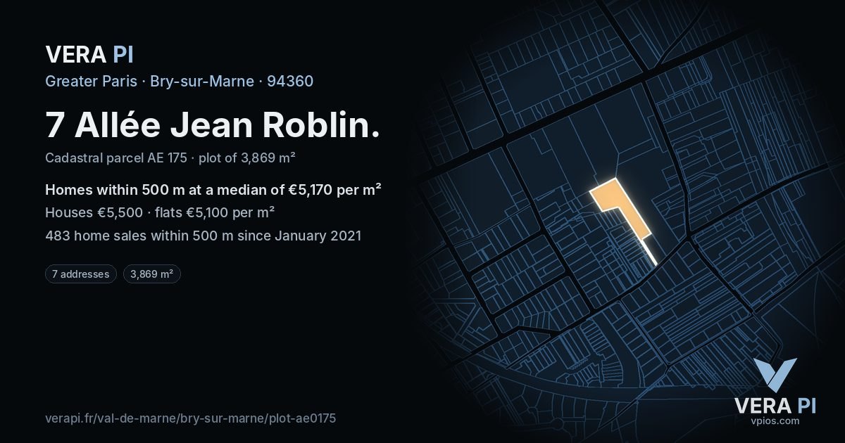 7 Allée Jean Roblin, Bry-sur-Marne at night – the plot lit, the parcels around coloured by the prices near them