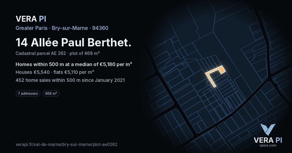 14 Allée Paul Berthet, Bry-sur-Marne at night – the plot lit, the parcels around coloured by the prices near them