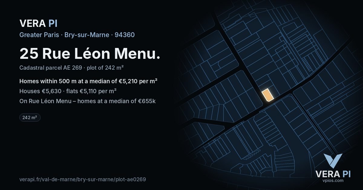25 Rue Léon Menu, Bry-sur-Marne at night – the plot lit, the parcels around coloured by the prices near them