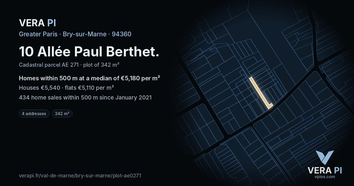 10 Allée Paul Berthet, Bry-sur-Marne at night – the plot lit, the parcels around coloured by the prices near them